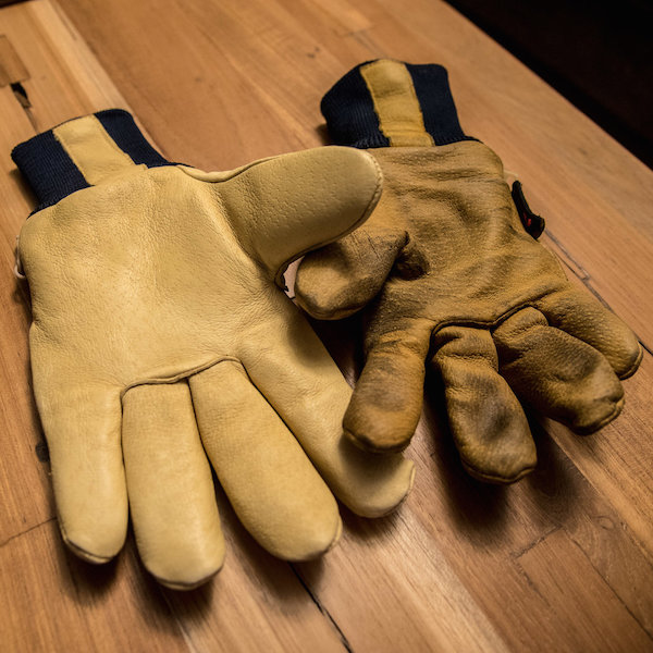 1927KW Kinco leather winter sports gloves